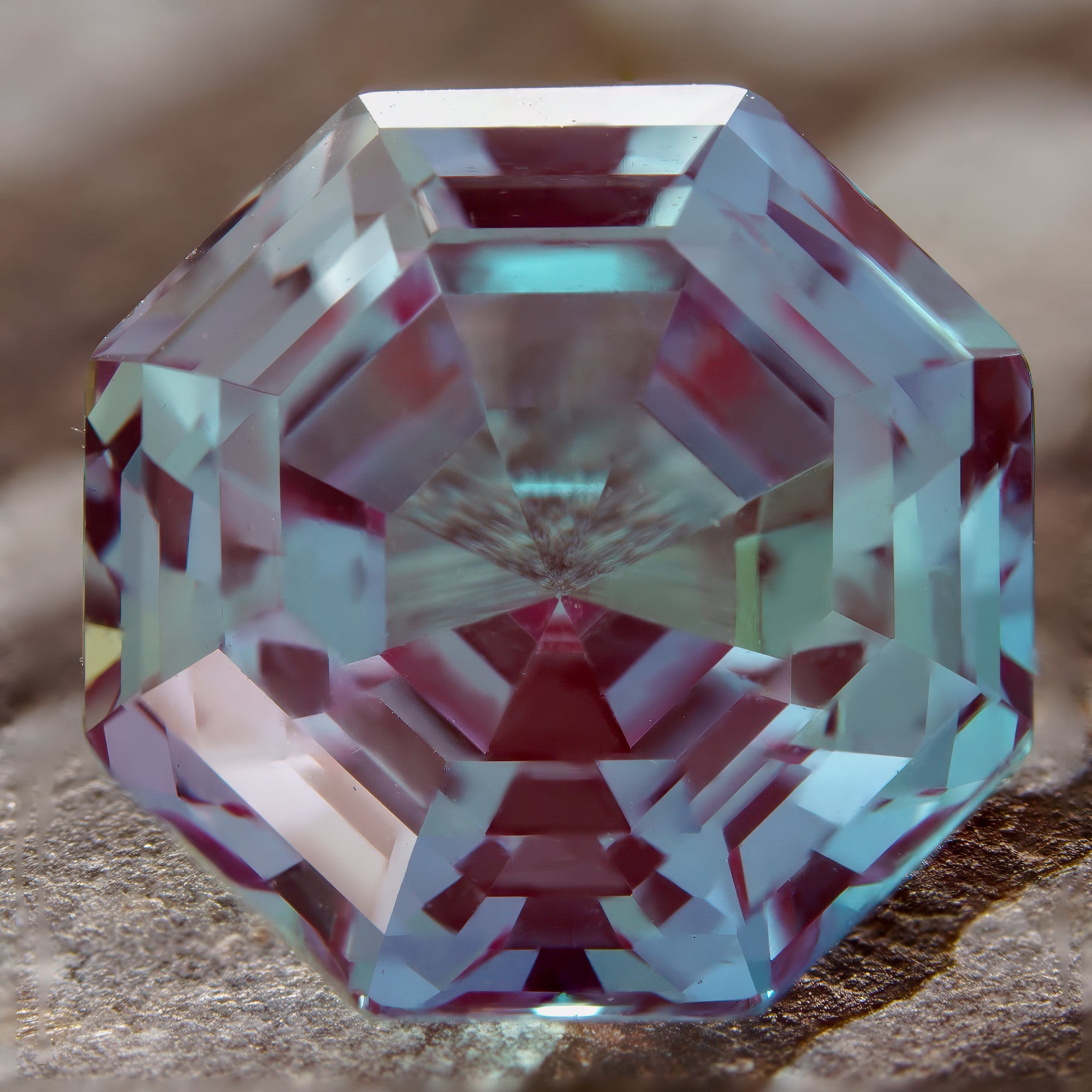 What is the Best cut for Alexandrite gemstone?