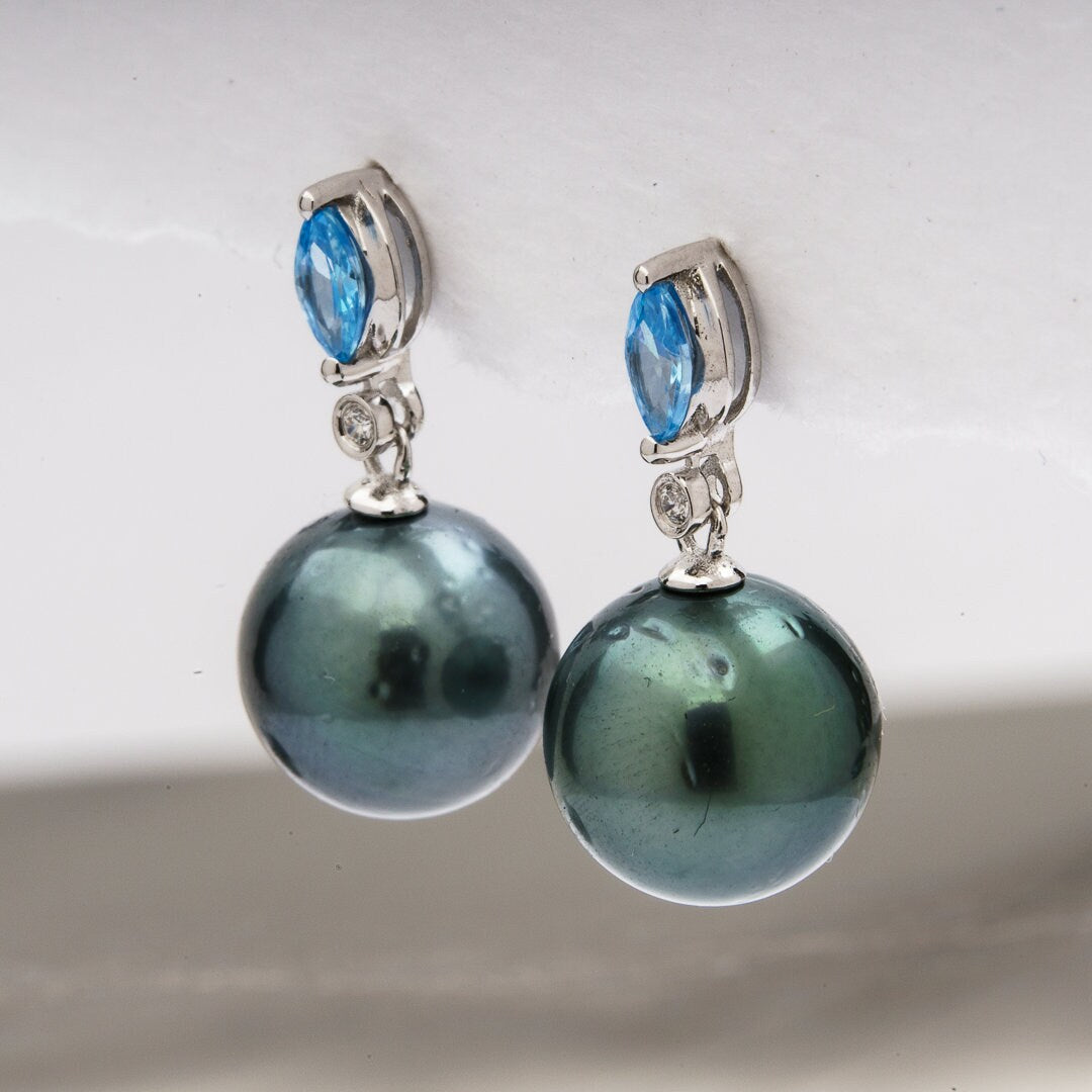 Tahitian pearl earrings 9mm, 925 sterling silver with rhodium finish and cubic zirconia