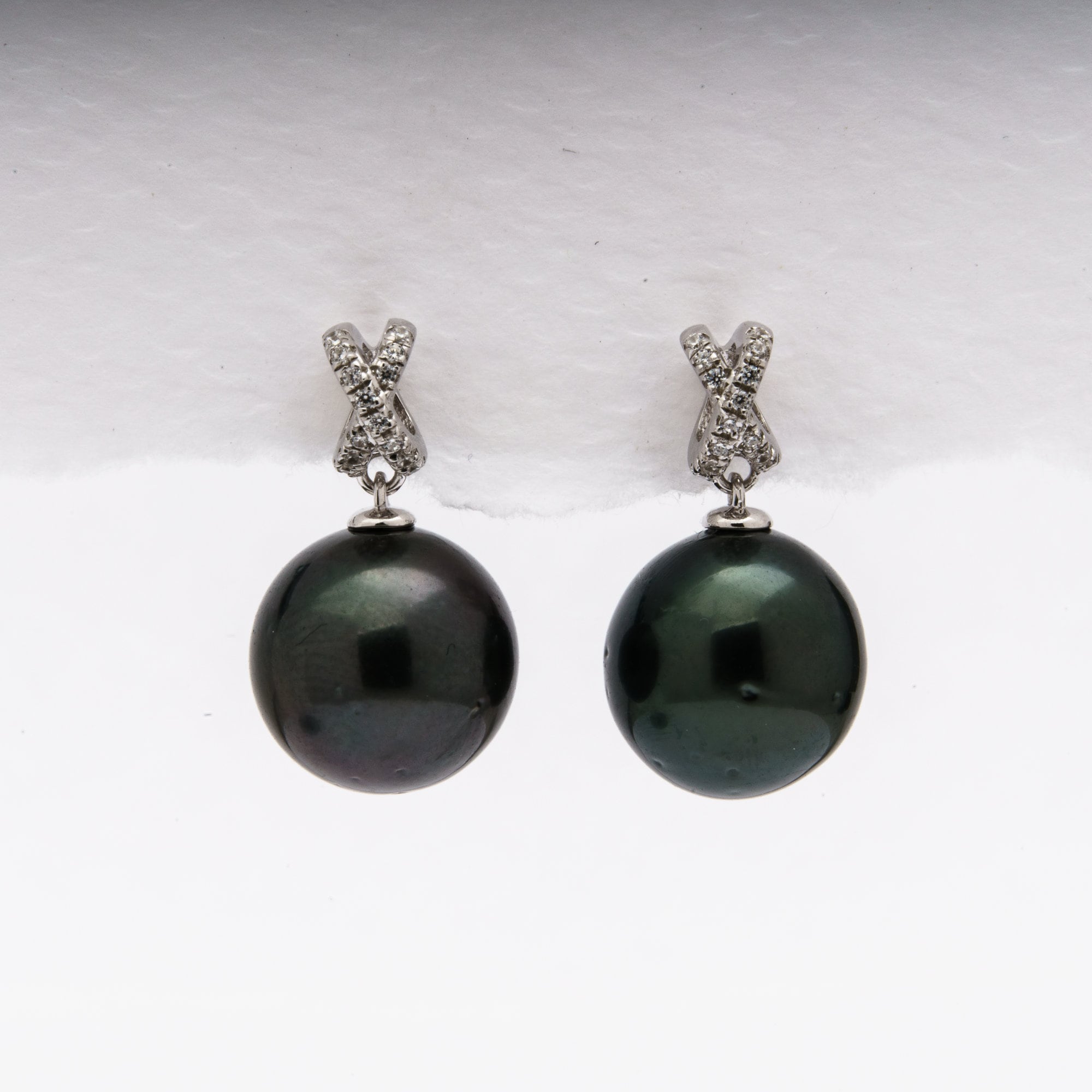 Tahitian pearl earrings 10mm, 925 sterling silver with rhodium finish and cubic zirconia