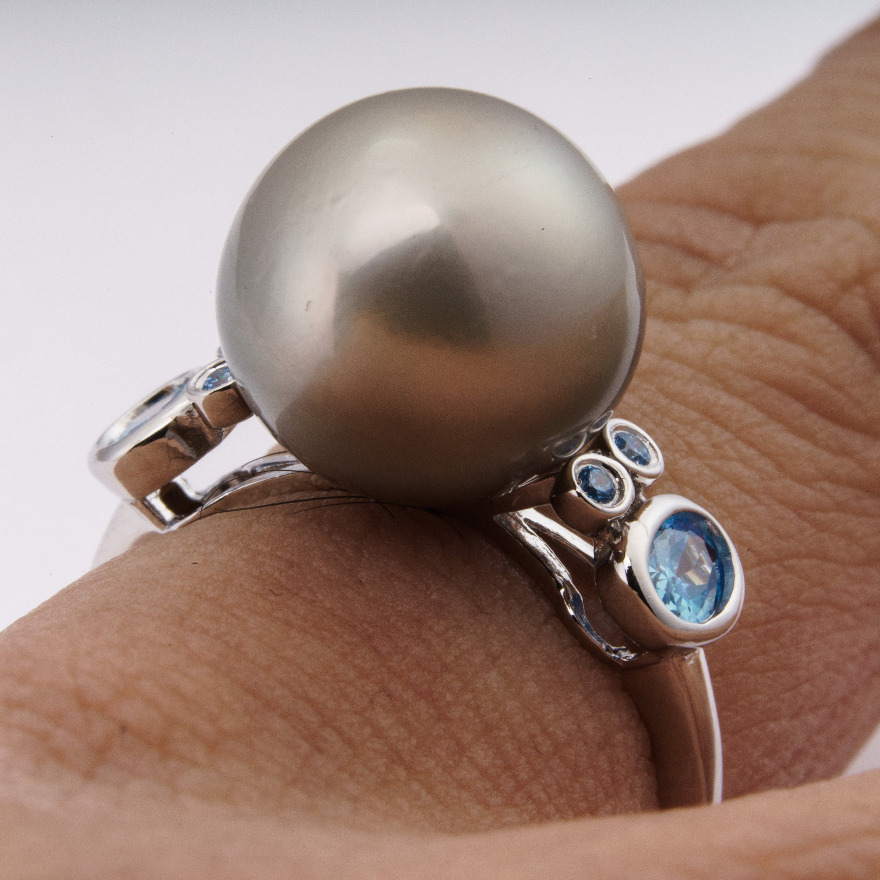 11mm tahitian pearl ring, size 5.5 us, 925 sterling silver with cubic zirconia