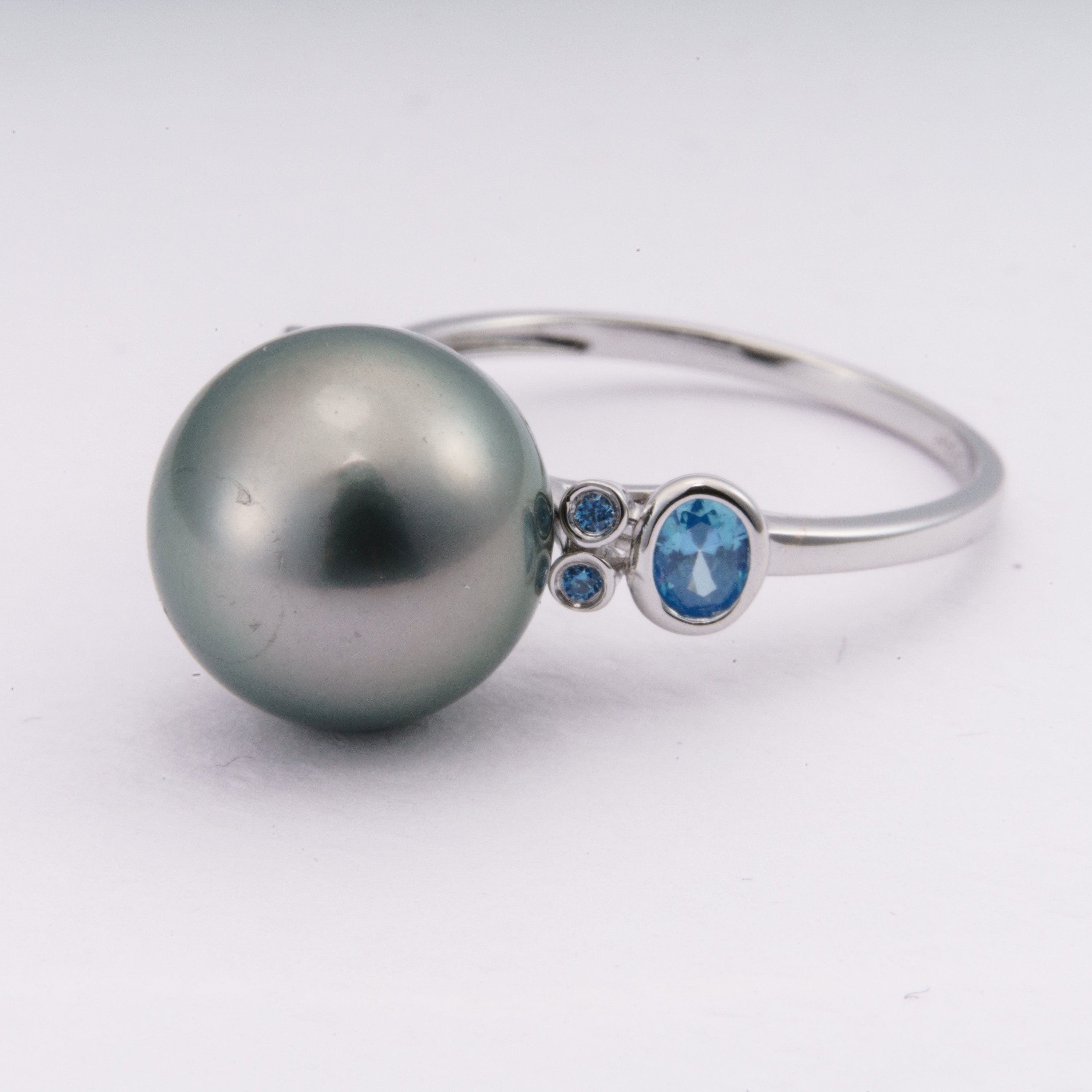 12mm tahitian pearl ring, size 7.5 us, 925 sterling silver with cubic zirconia