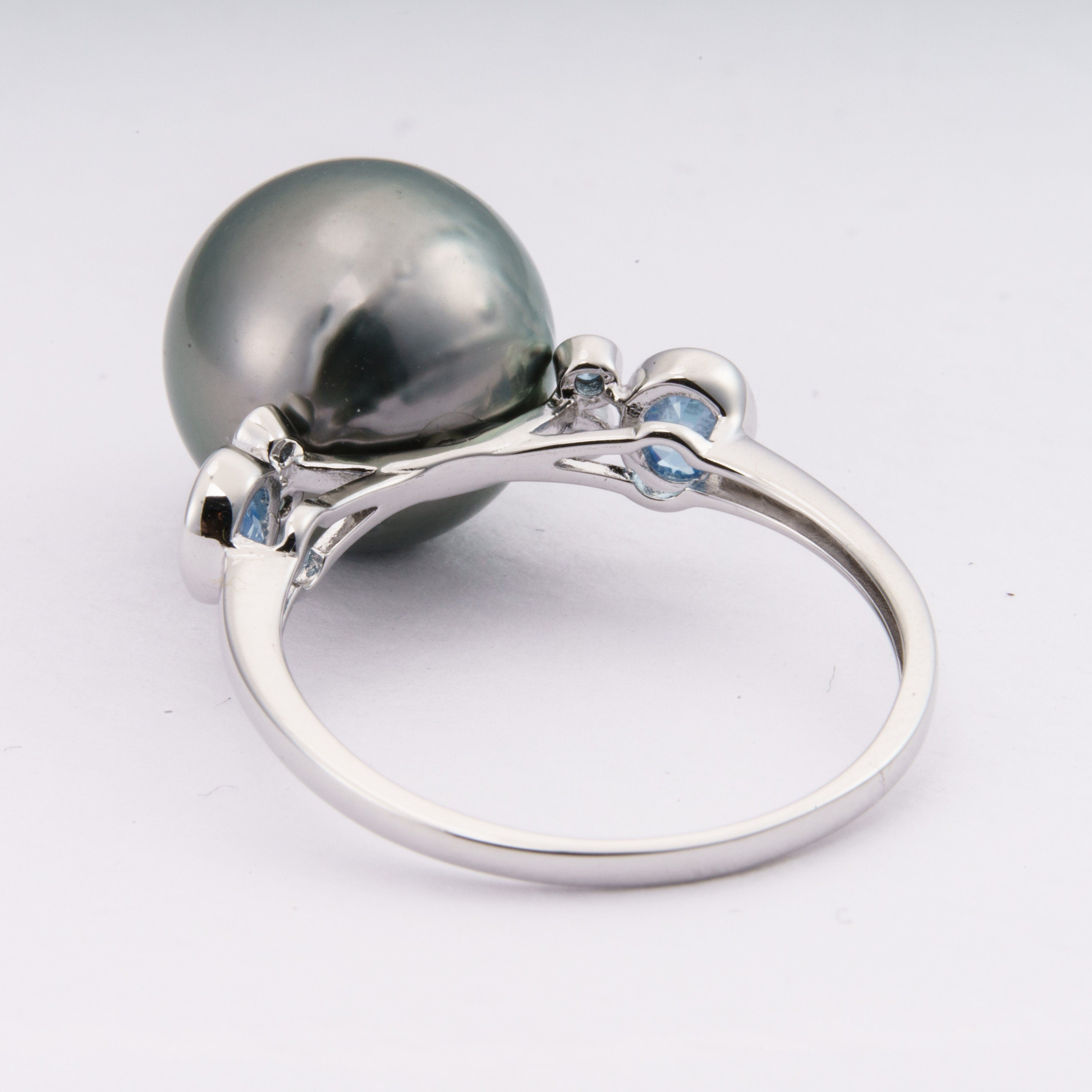 12mm tahitian pearl ring, size 7.5 us, 925 sterling silver with cubic zirconia