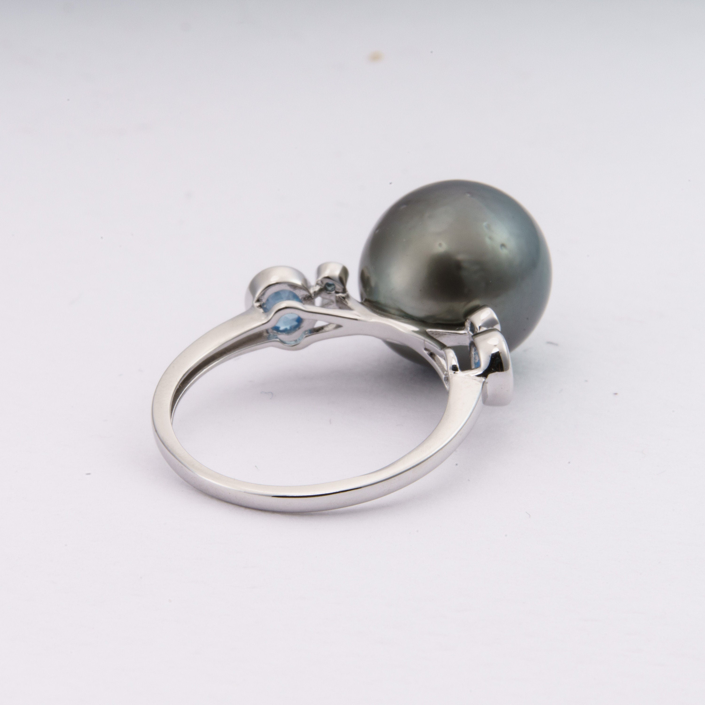 11mm tahitian pearl ring, size 5.5 us, 925 sterling silver with cubic zirconia