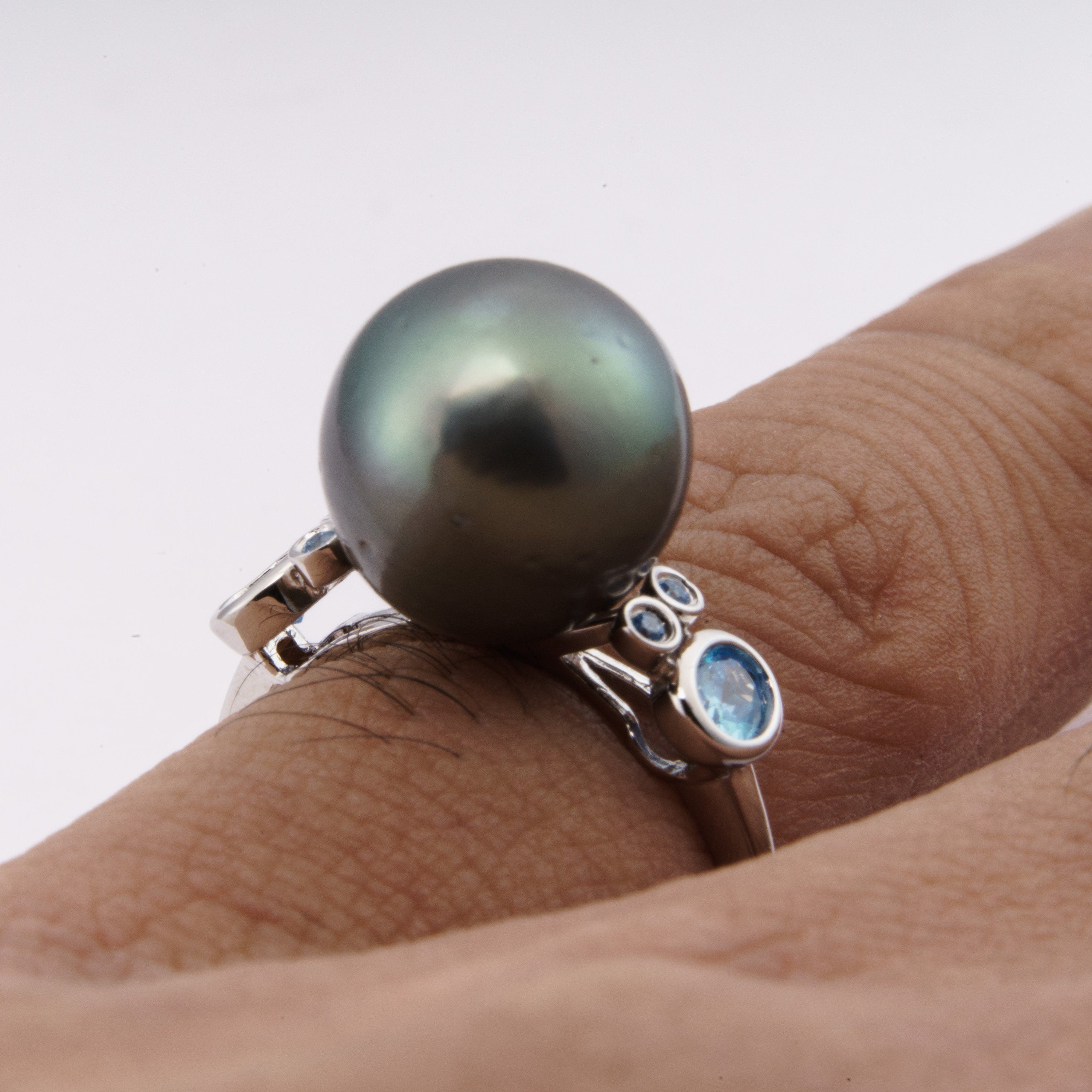 11mm tahitian pearl ring, size 5.5 us, 925 sterling silver with cubic zirconia