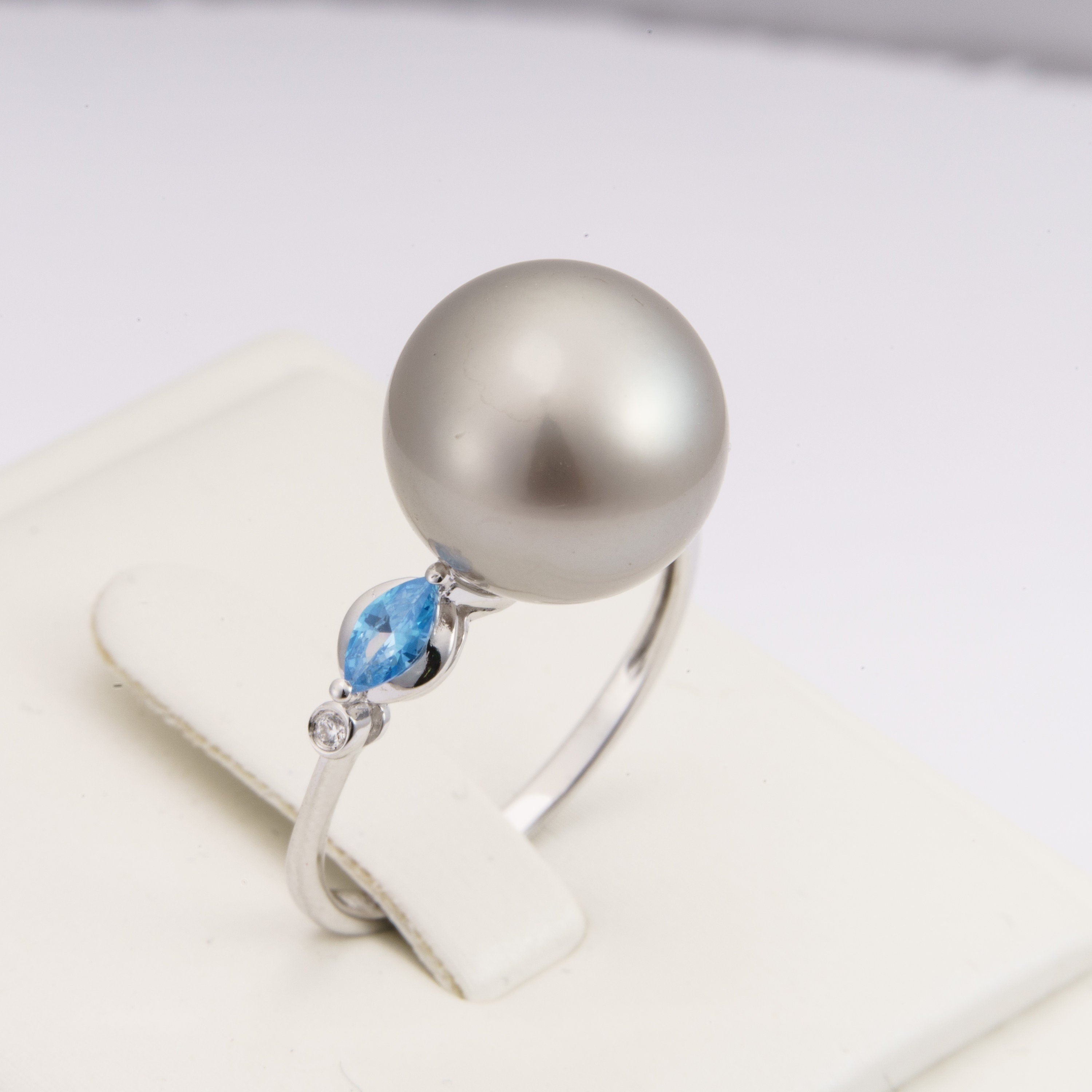 12mm tahitian pearl ring, size 7.5 us, 925 sterling silver with cubic zirconia