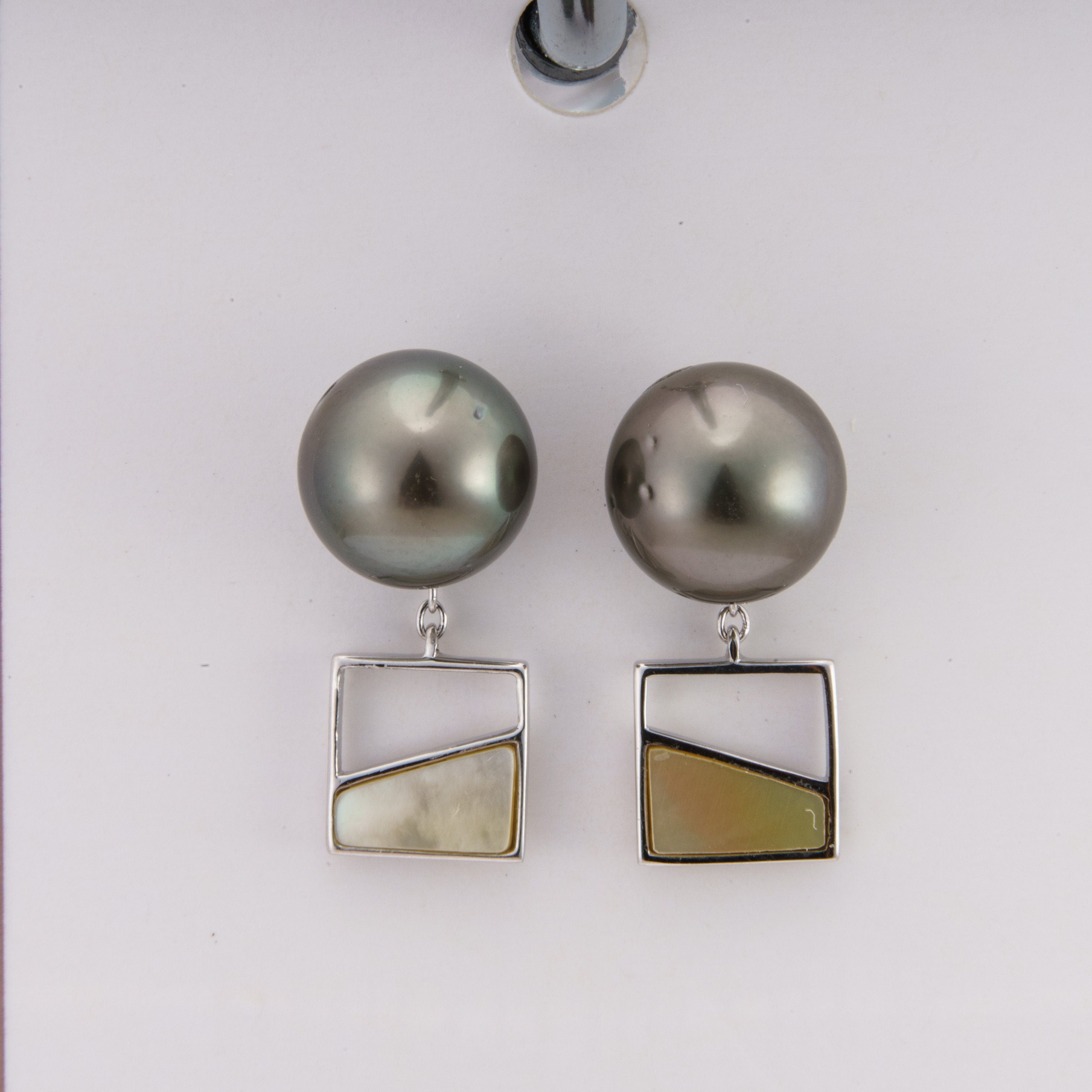 Tahitian pearl earrings 9mm, 925 sterling silver with rhodium finish and cubic zirconia