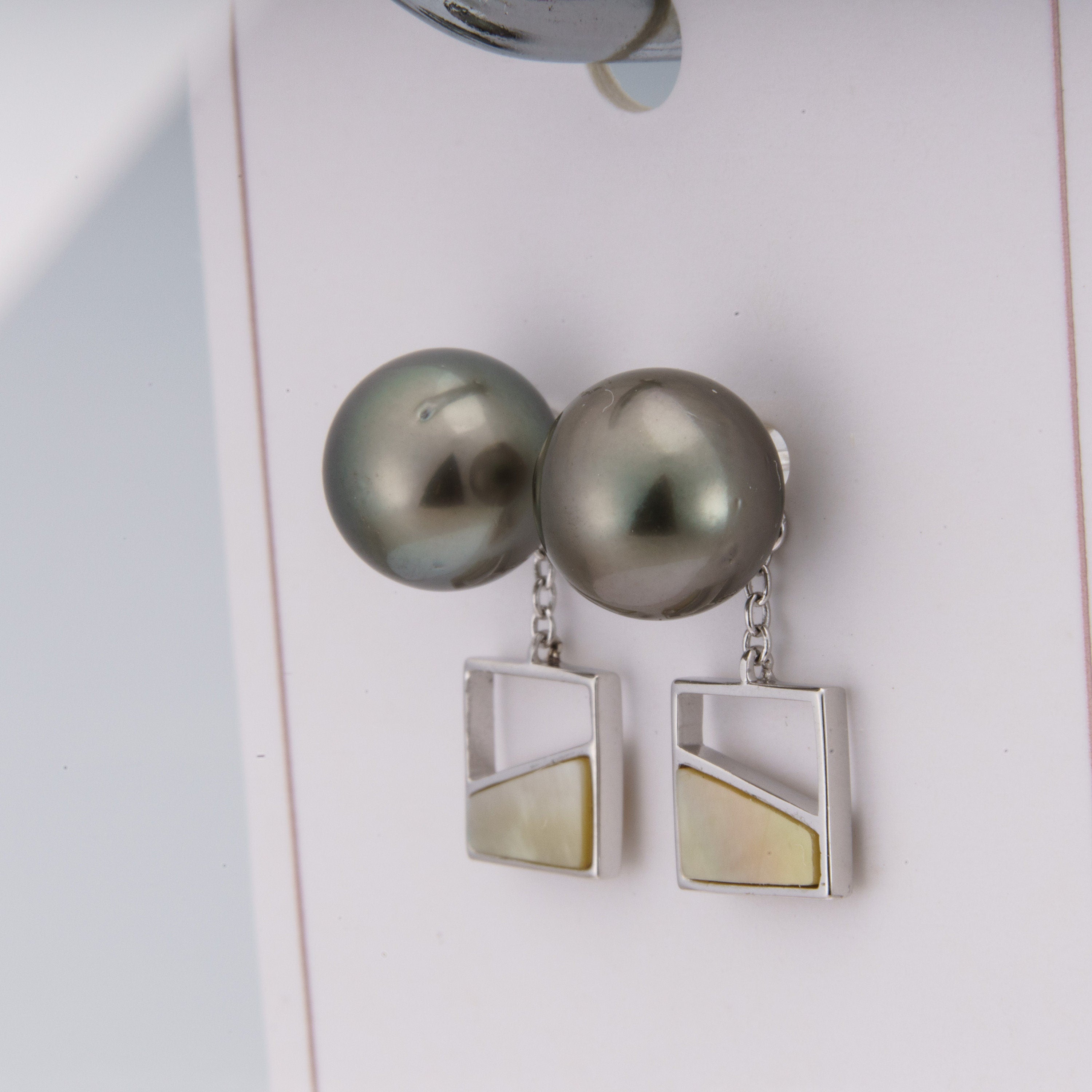 Tahitian pearl earrings 9mm, 925 sterling silver with rhodium finish and cubic zirconia