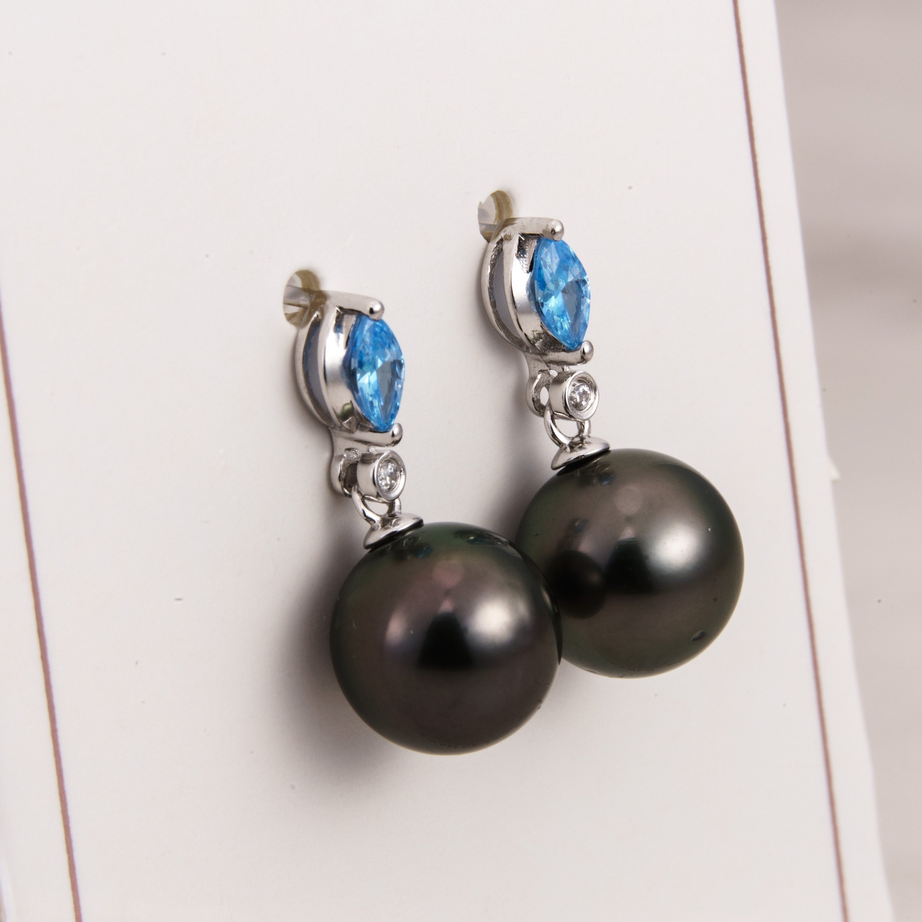 Tahitian pearl earrings 9mm, 925 sterling silver with rhodium finish and cubic zirconia