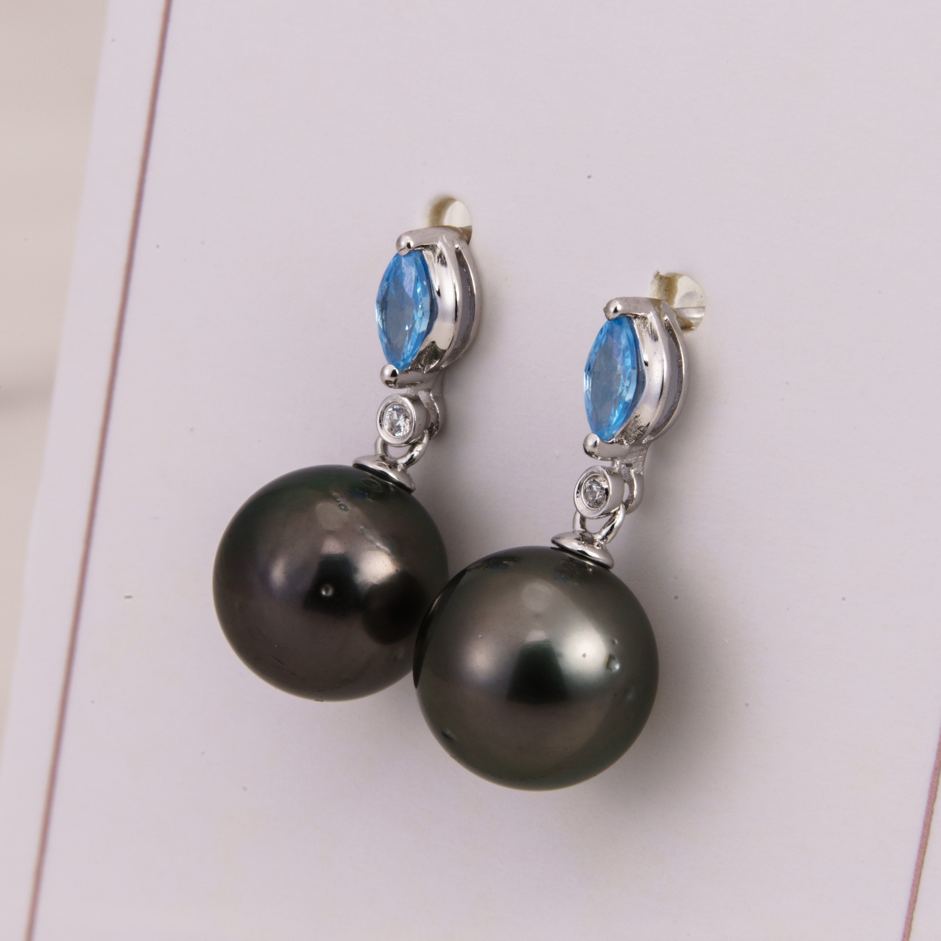 Tahitian pearl earrings 9mm, 925 sterling silver with rhodium finish and cubic zirconia