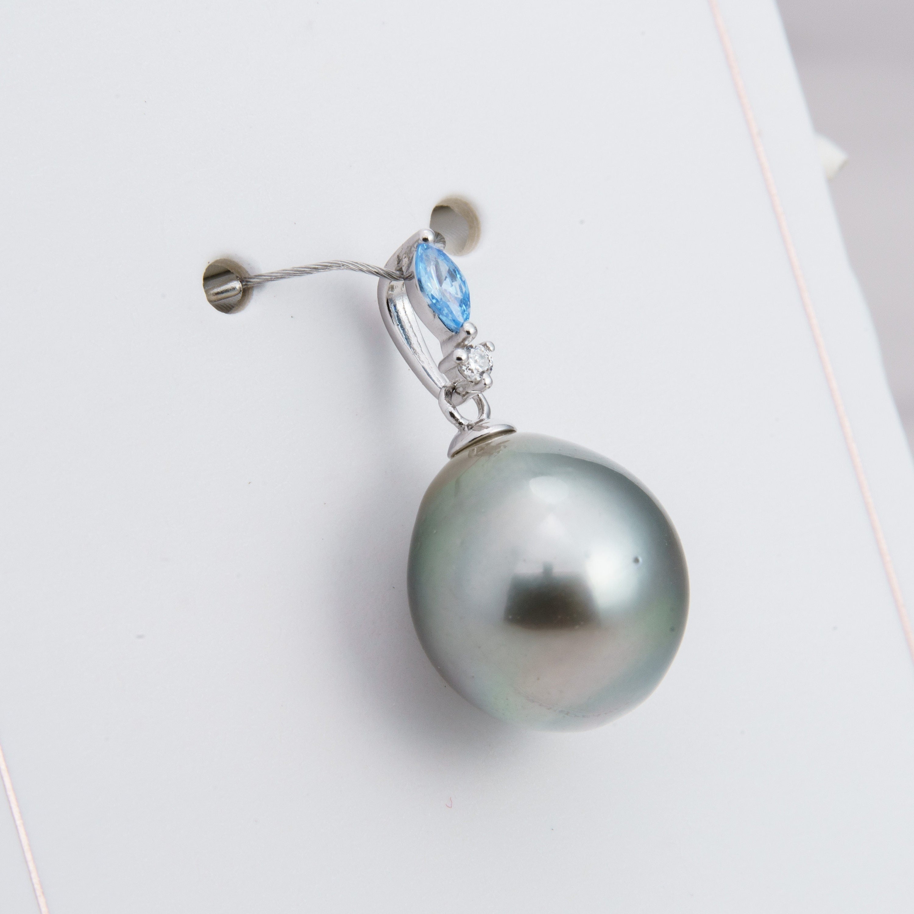 11mm tahitian pearl pendant, 925 sterling silver, rhodium finish, cubic zirconia