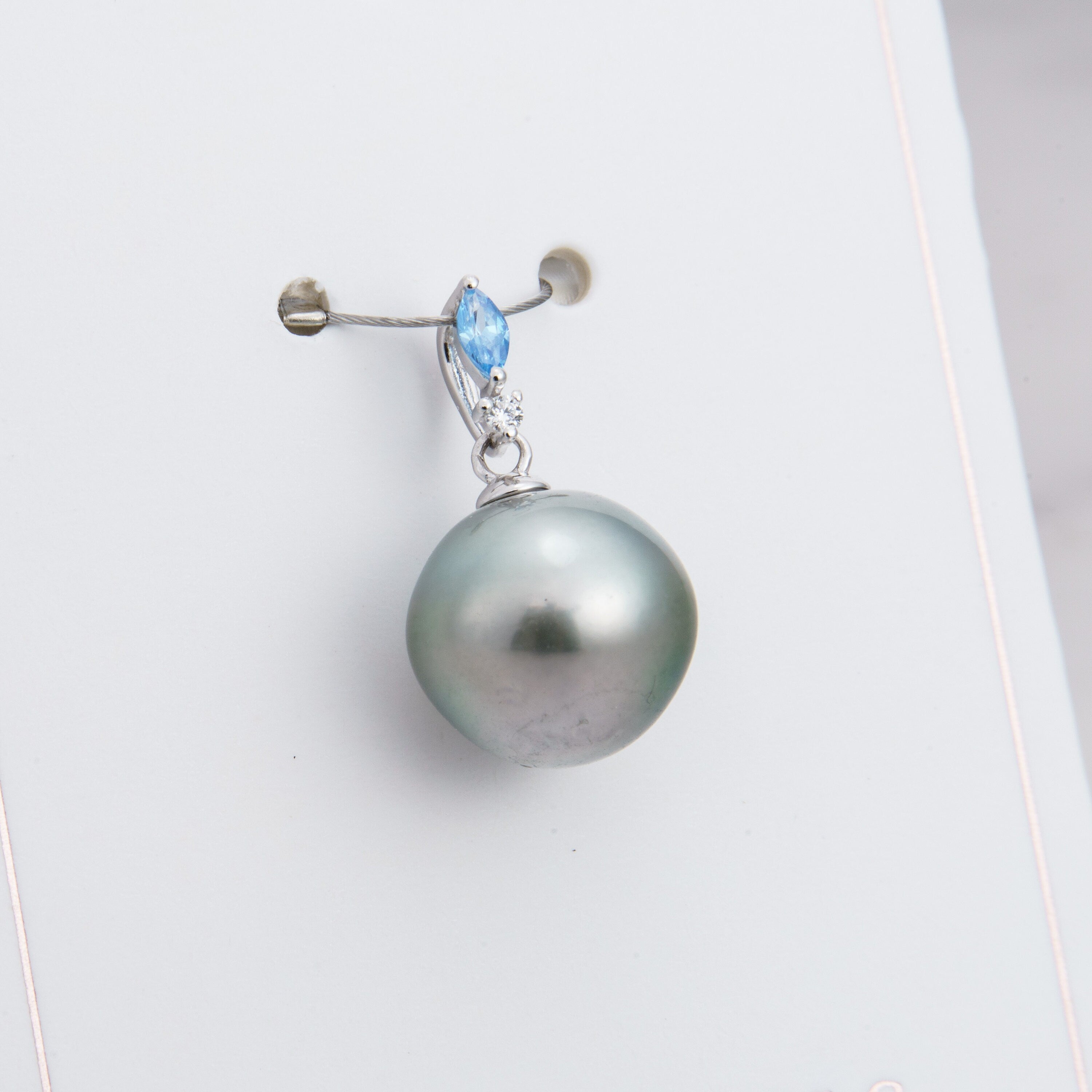 11mm tahitian pearl pendant, 925 sterling silver, rhodium finish, cubic zirconia