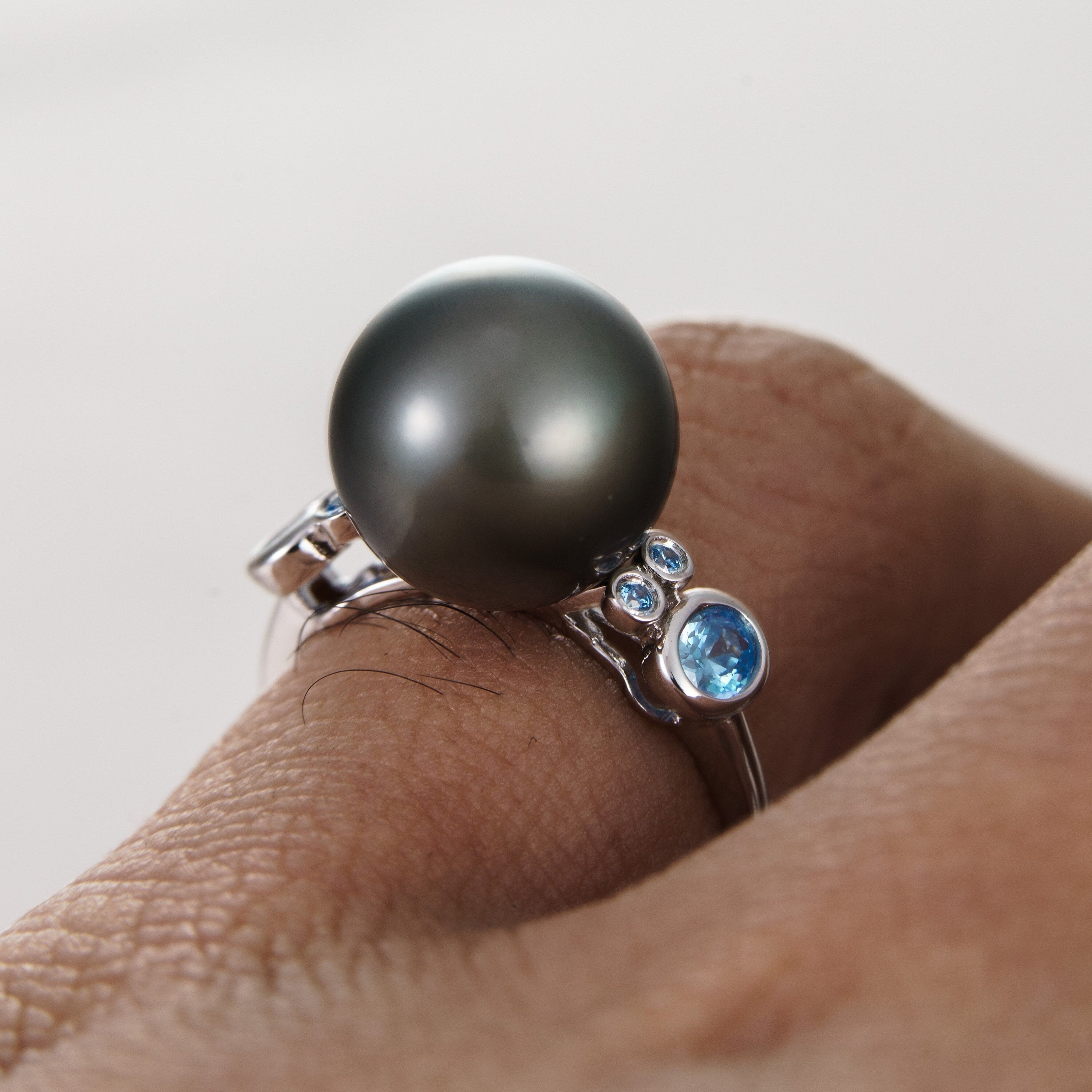 11mm tahitian pearl ring, size 5.5 us, 925 sterling silver with cubic zirconia