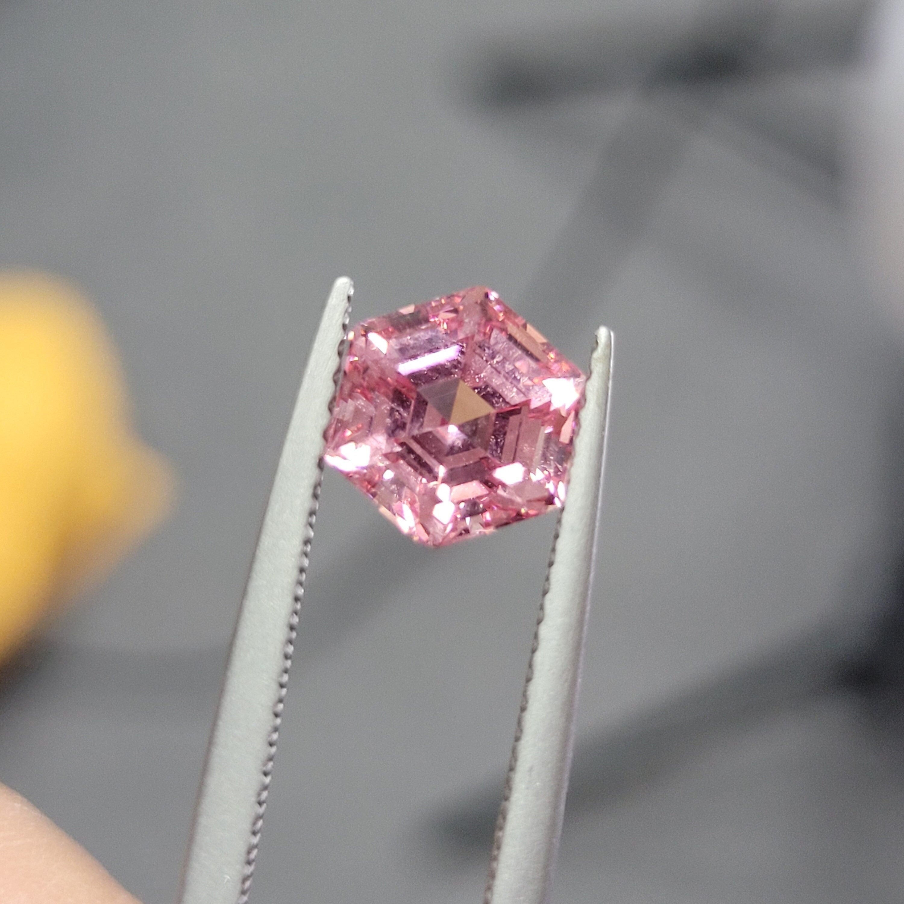 7mm 2.1ct loose padparadscha pink sapphire lab grown hexagon cut loop clean.