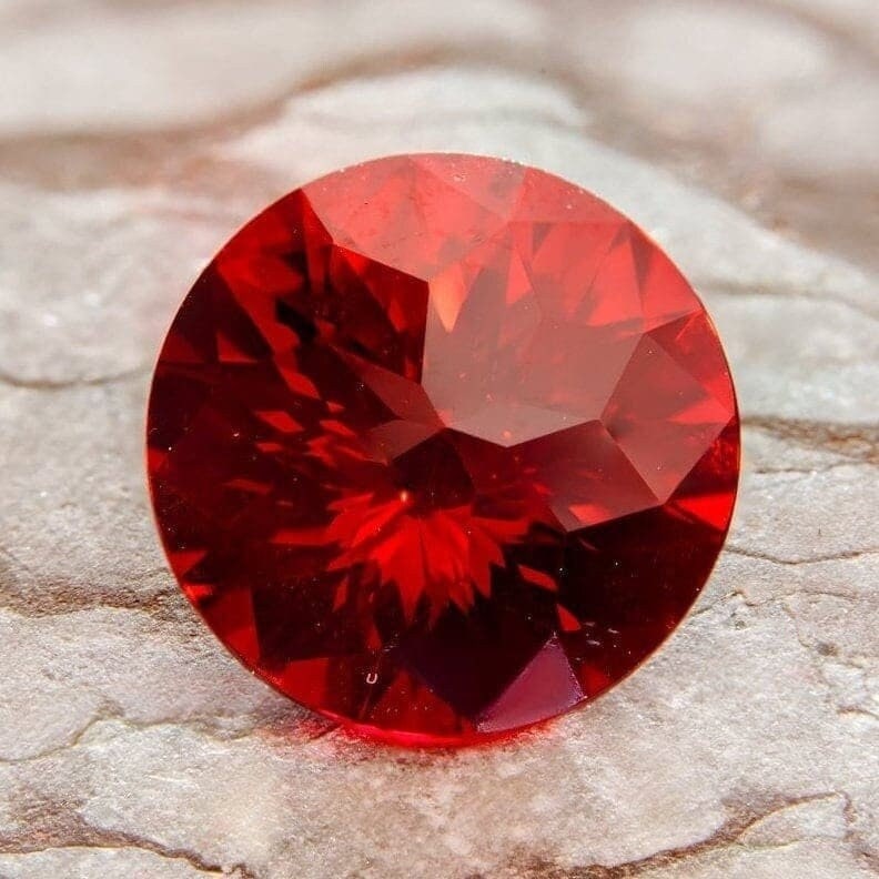 Lab-grown ruby gemstone - 11mm round cut, 6.6ct loose stone