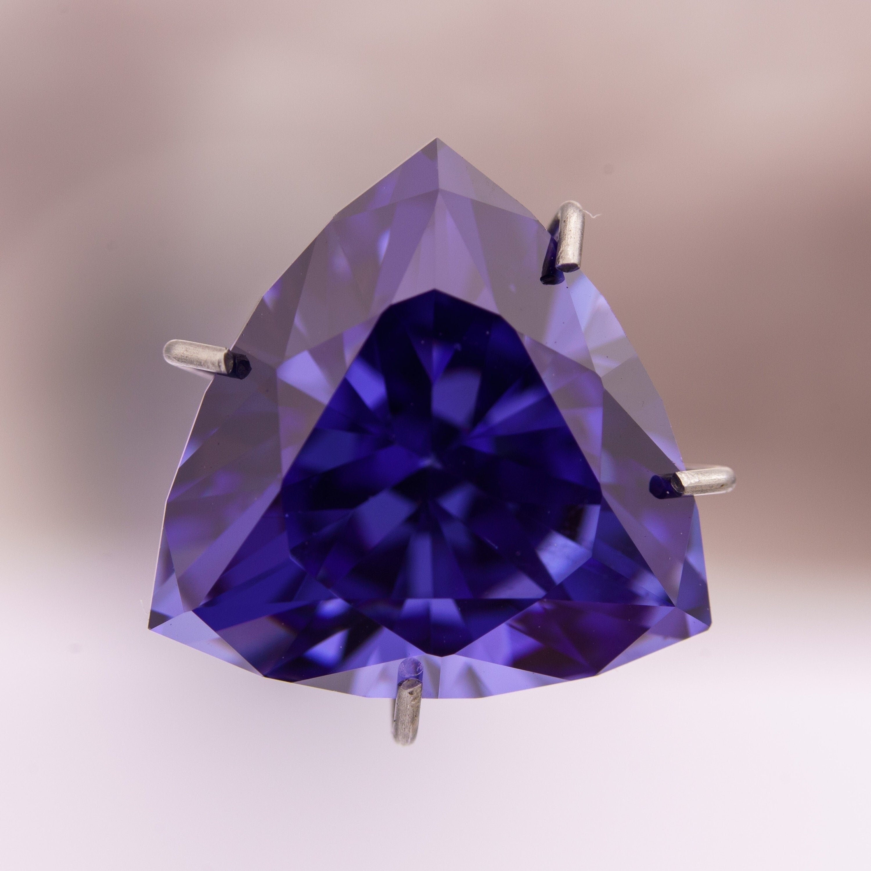 10mm trillion cut tanzanite high-quality cubic zirconia loose stone