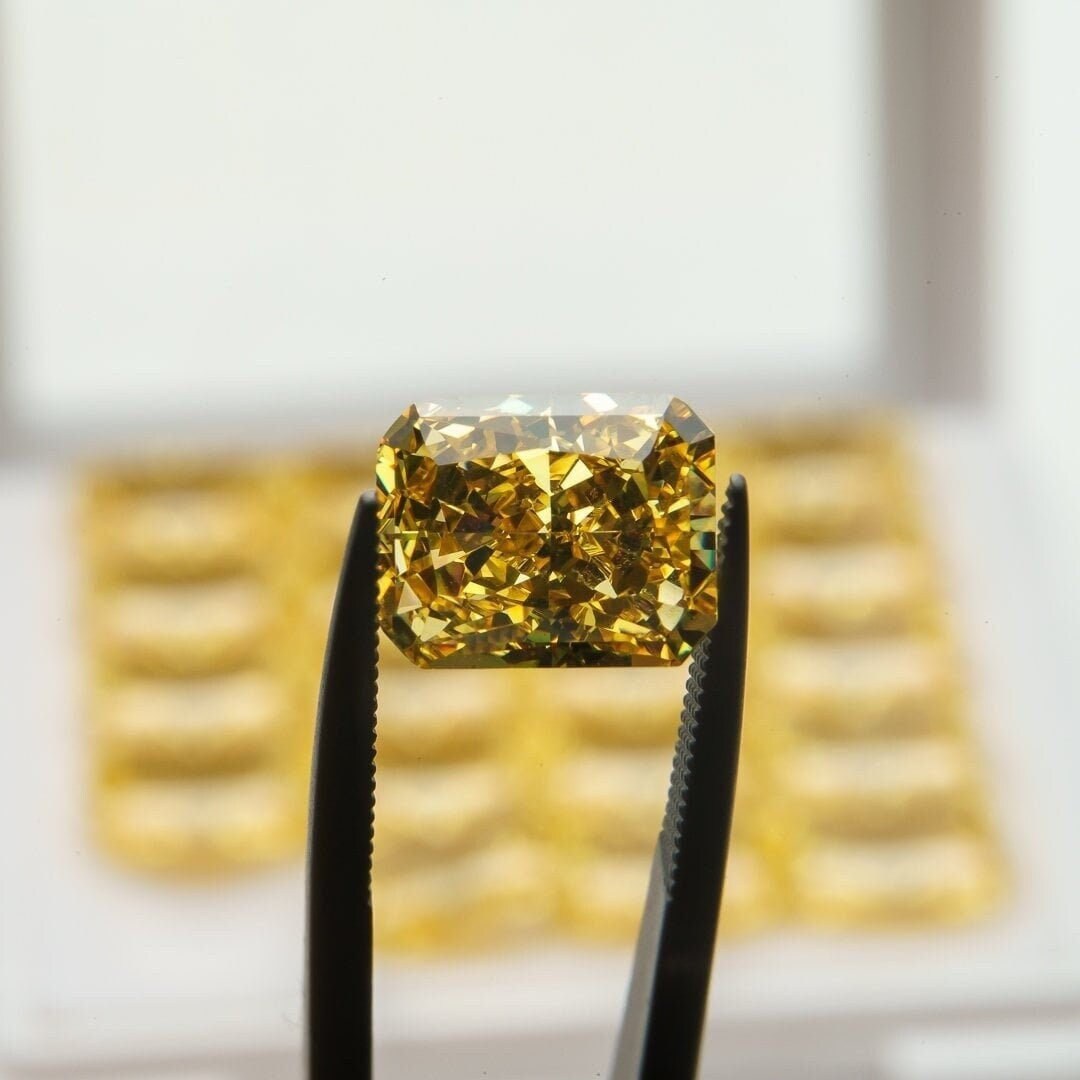 Set of 20pcs high carbon cubic zircon diamond 8x10mm yellow radiant 4ct each