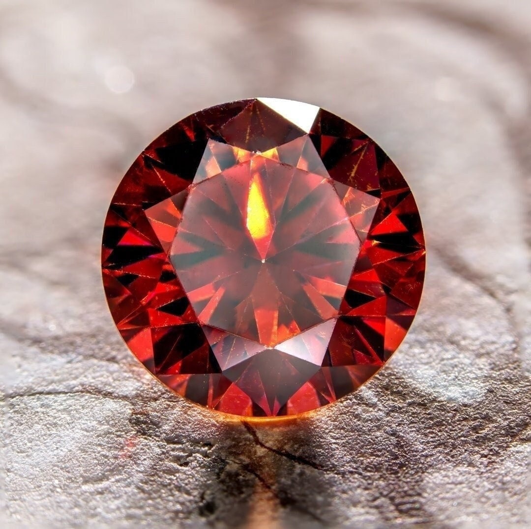 Moissanite vvs1 garnet red round brilliant cut certified - loose colored moissanite