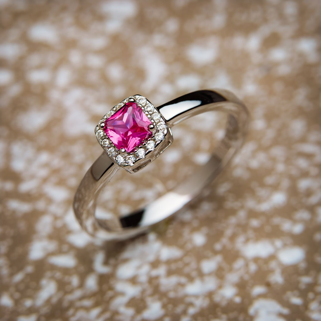 Vivid Pink Cubic Zircon ring 925 sterling silver rhodium