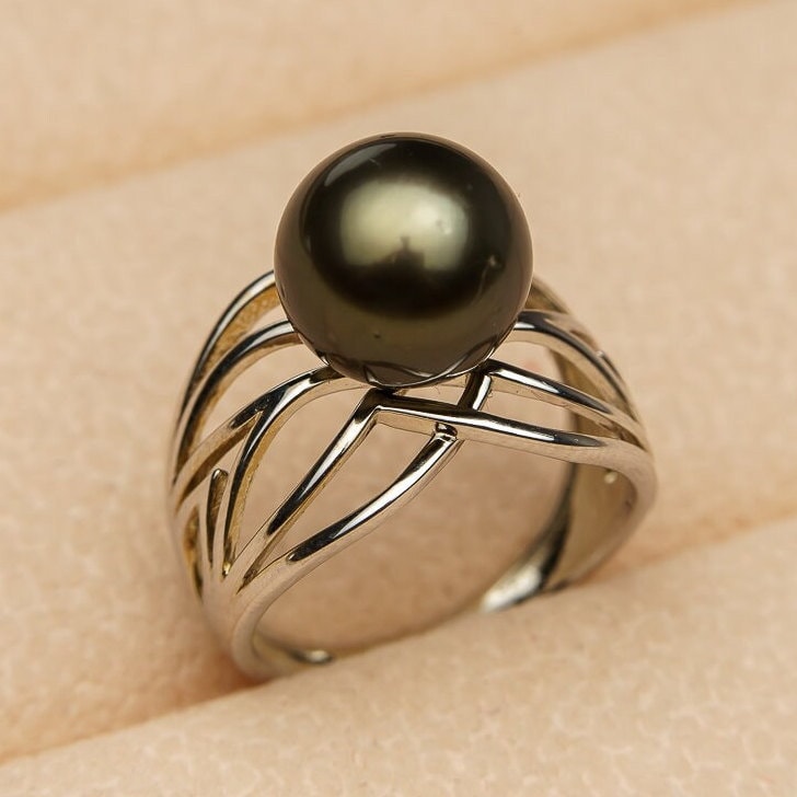 Tahitian pearl ring, 925 sterling silver with cubic zirconia