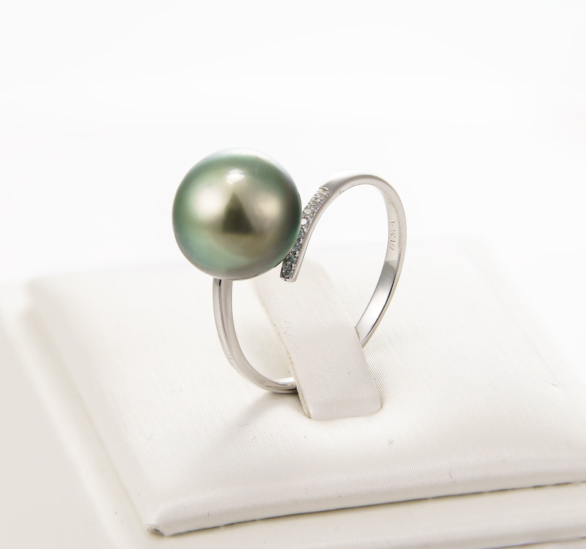 11mm tahitian pearl ring, size 9.5 us, 925 sterling silver with cubic zirconia